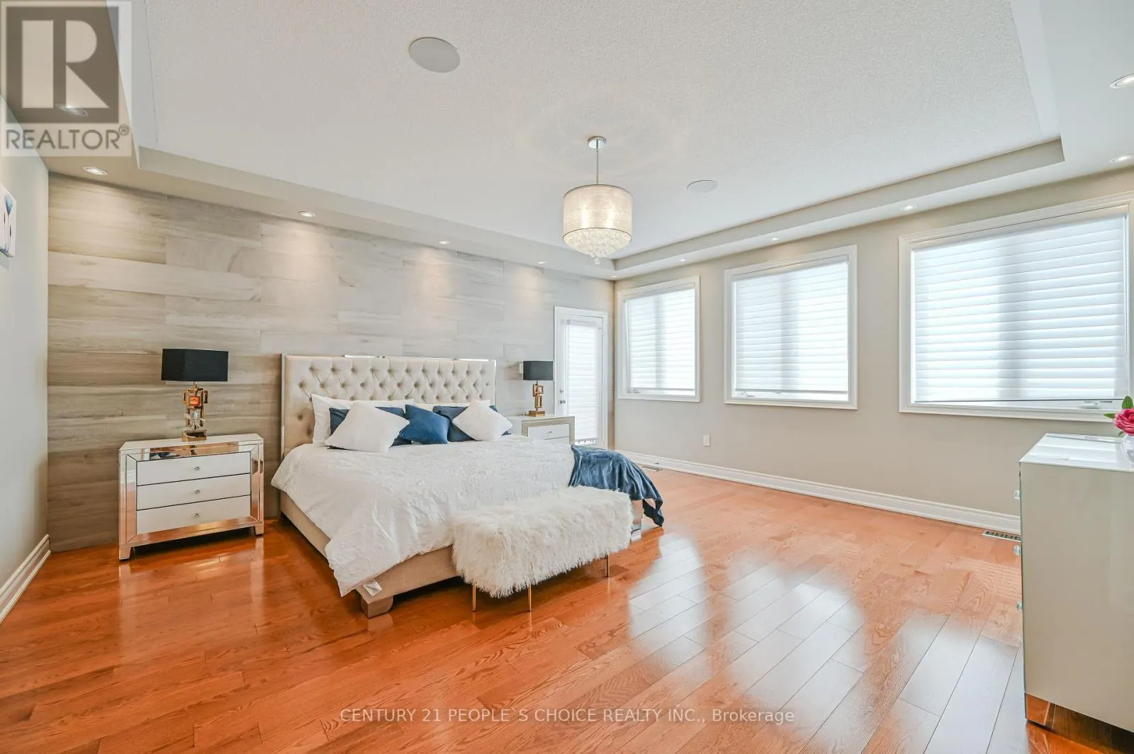 39 MUNSIE DRIVE