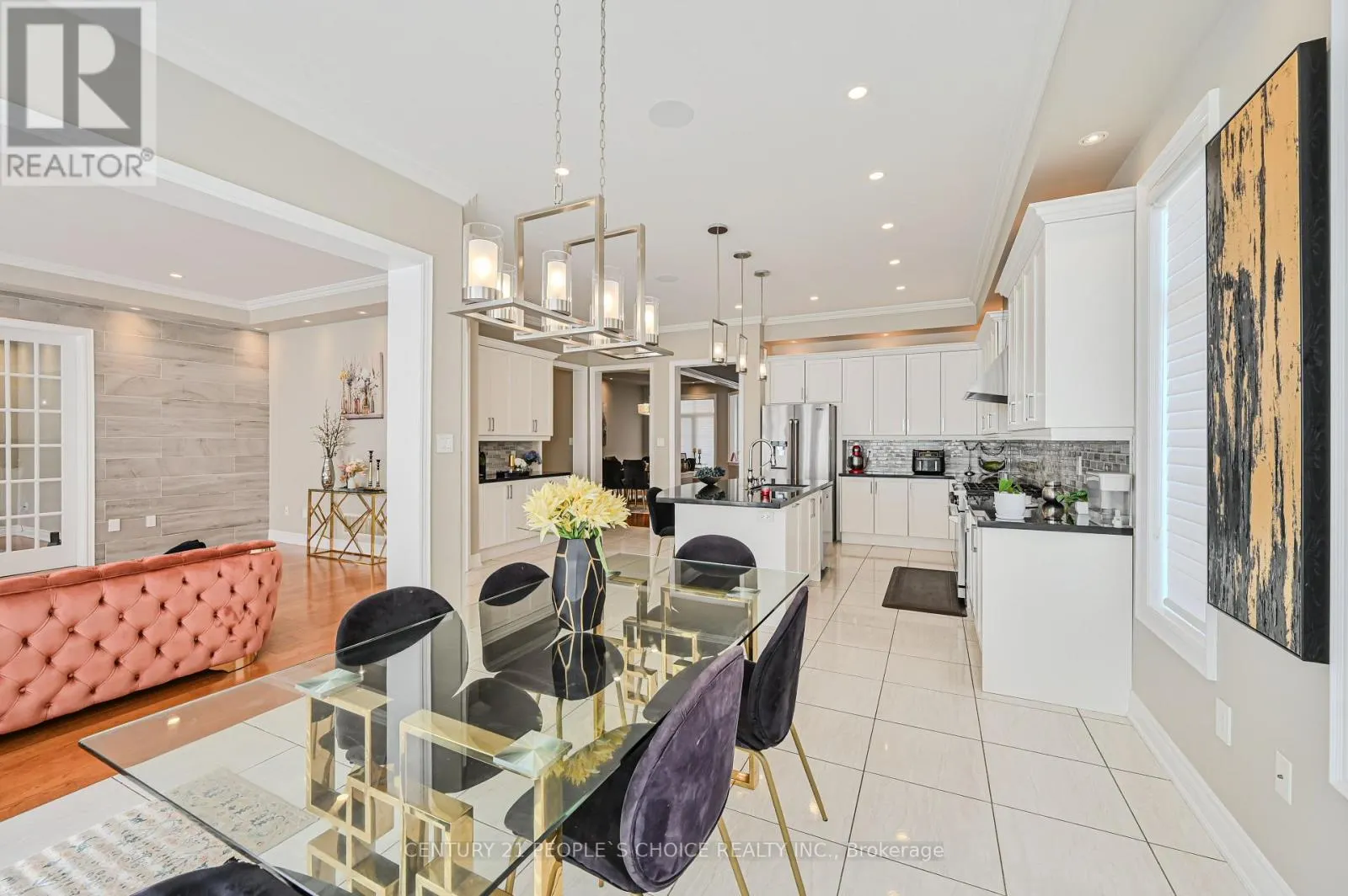 39 MUNSIE DRIVE