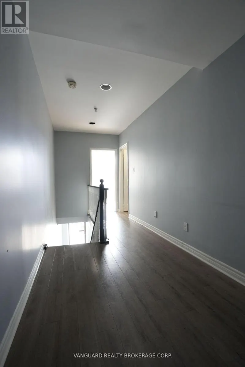 13 - 410 CHRISLEA ROAD