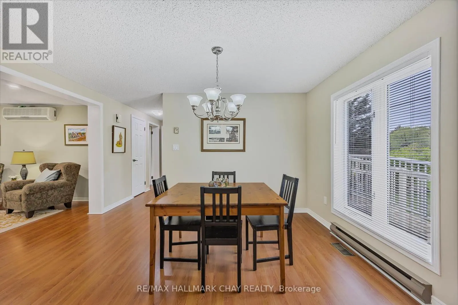 3 PINETREE COURT