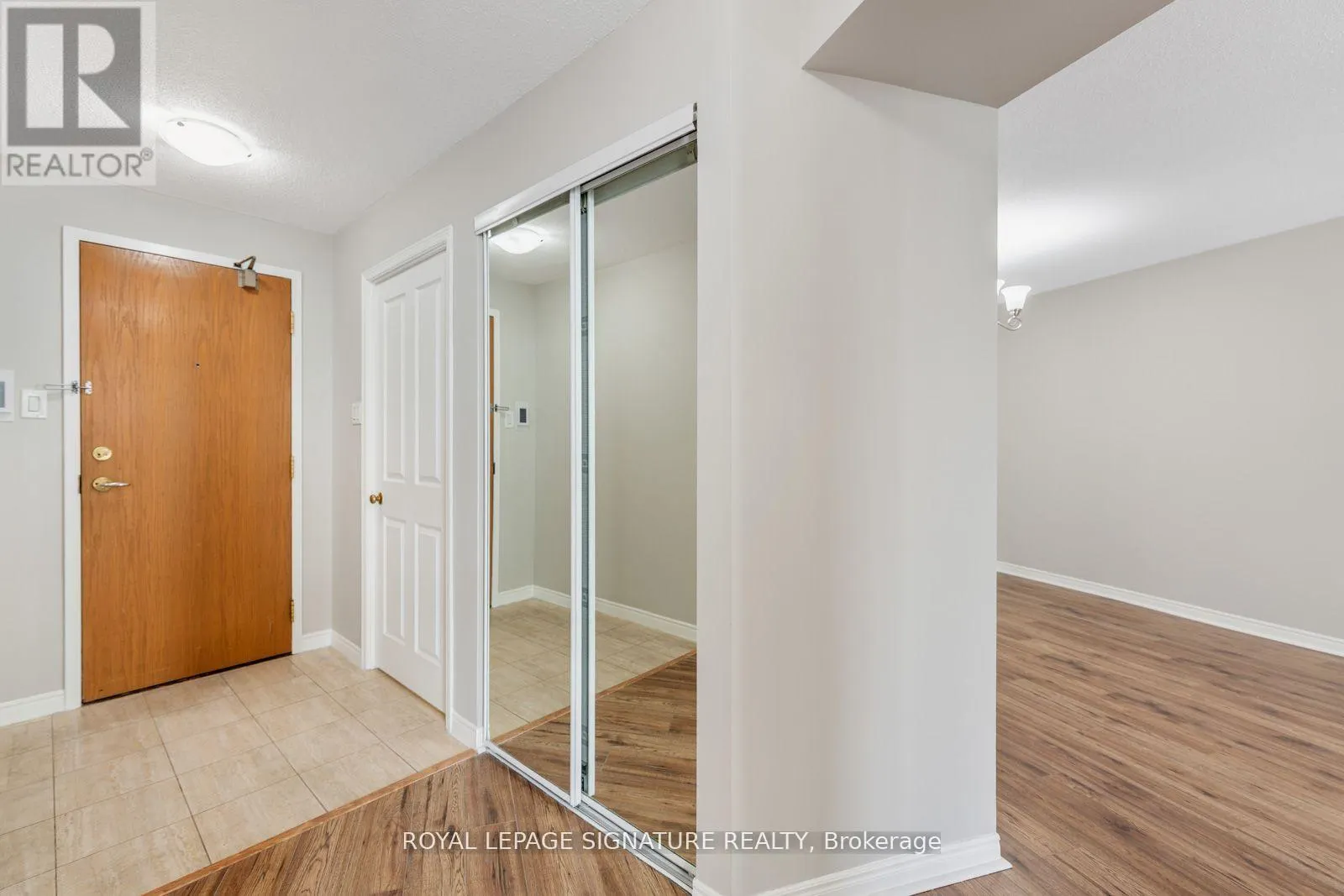 601 - 7250 YONGE STREET