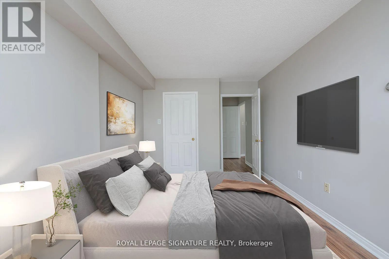 601 - 7250 YONGE STREET