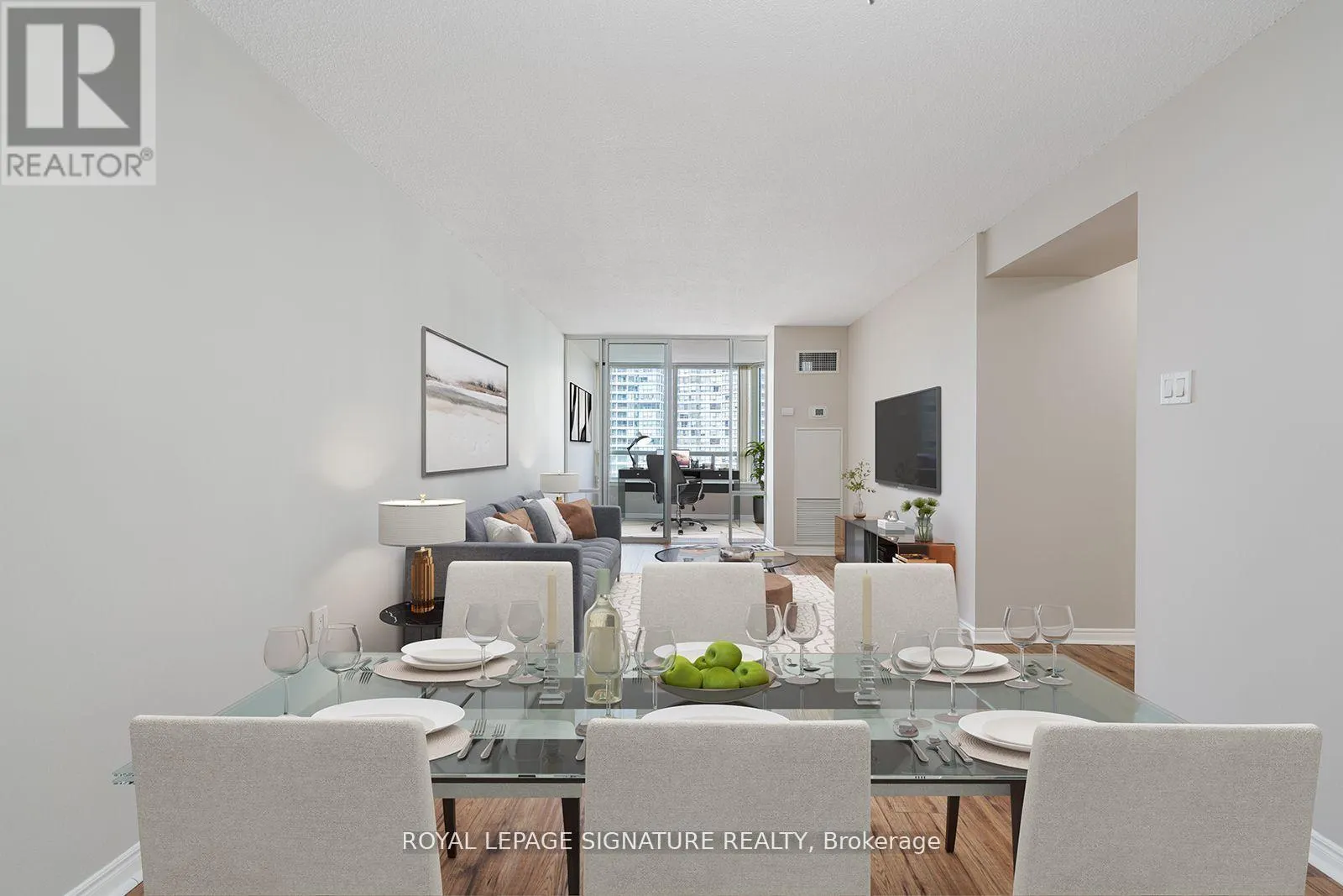 601 - 7250 YONGE STREET