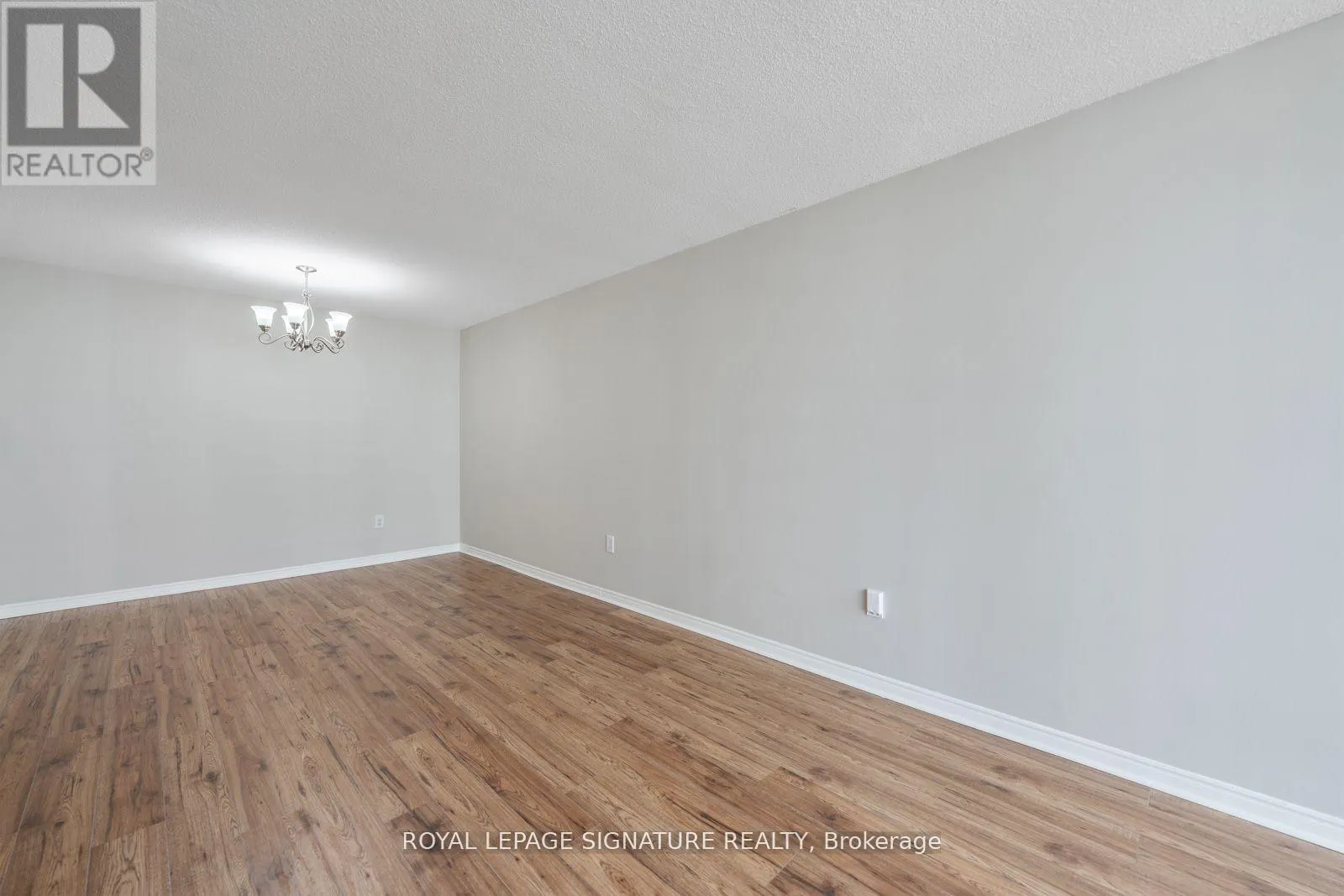 601 - 7250 YONGE STREET