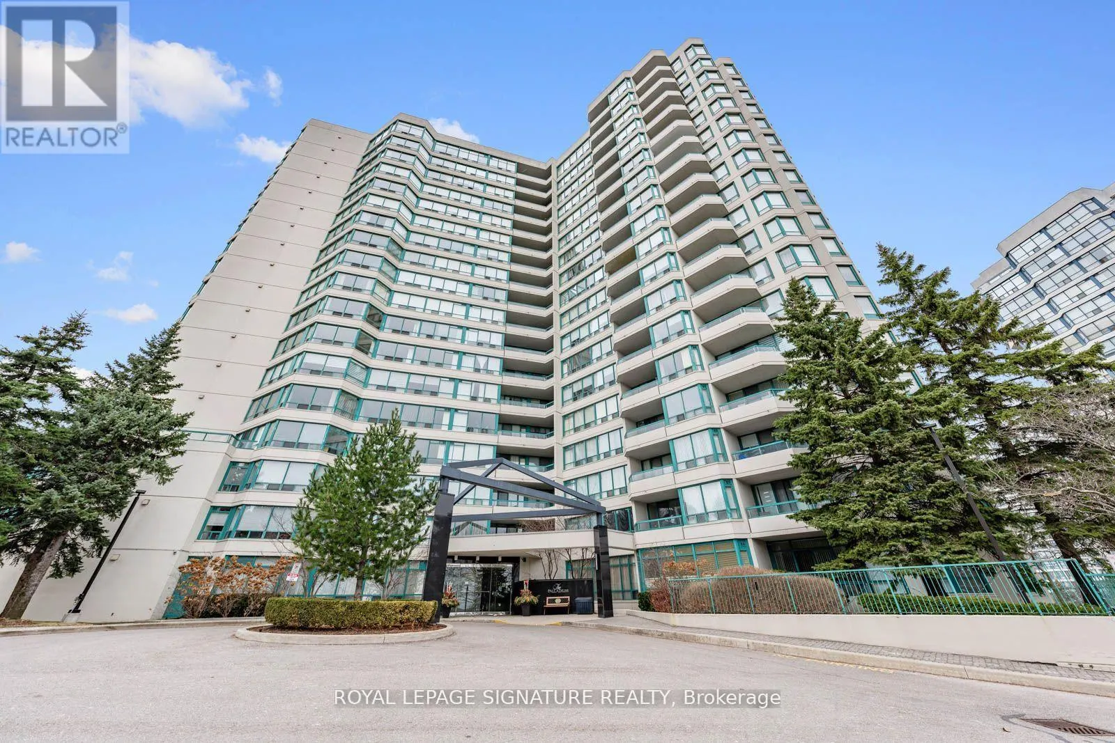 601 - 7250 YONGE STREET