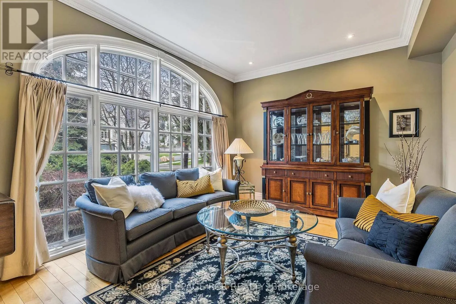34 GARDEN AVENUE