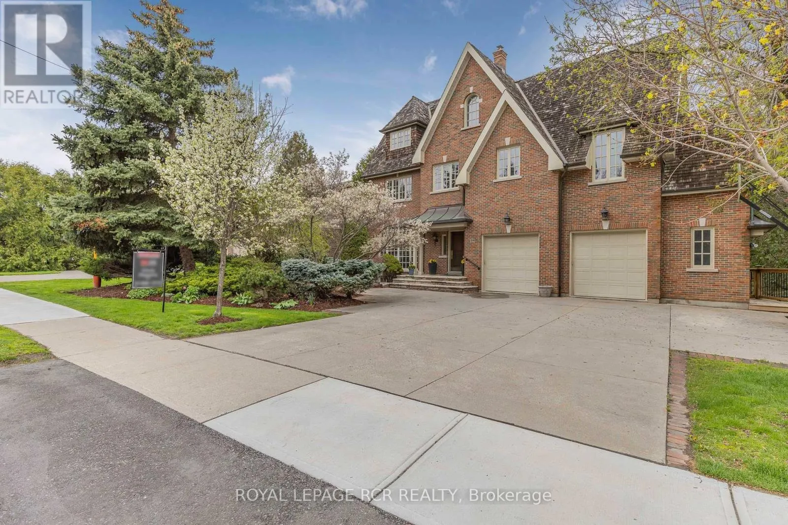 34 GARDEN AVENUE