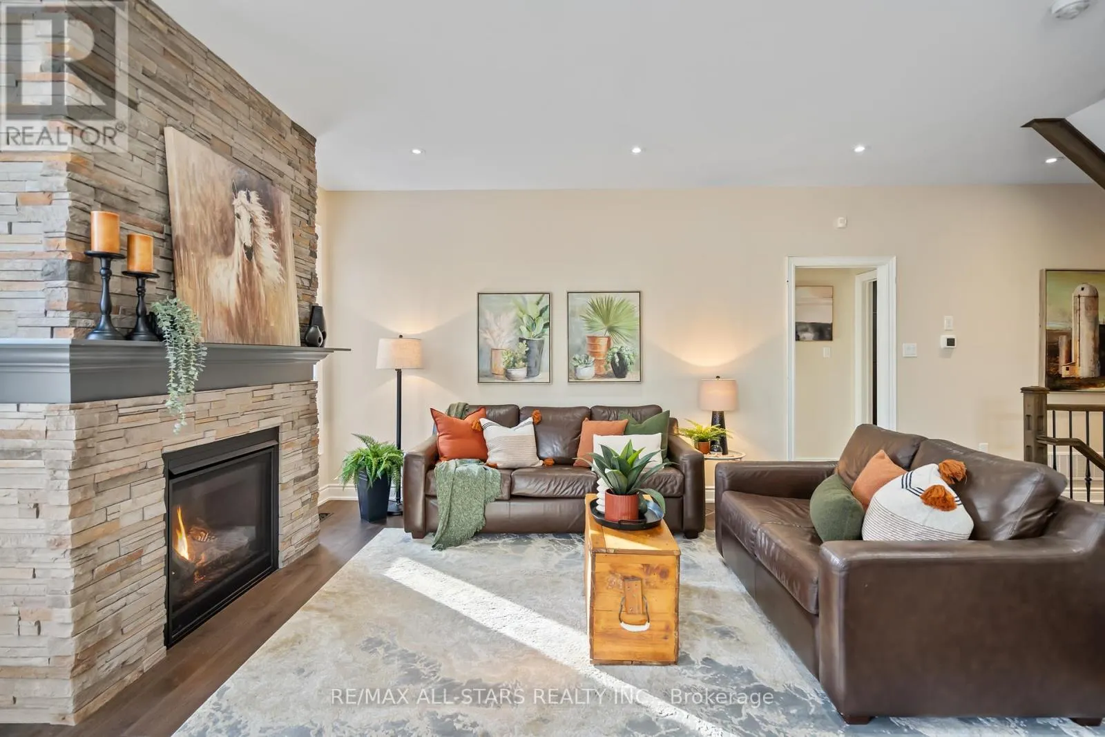 7 OS JAMES HUNT COURT