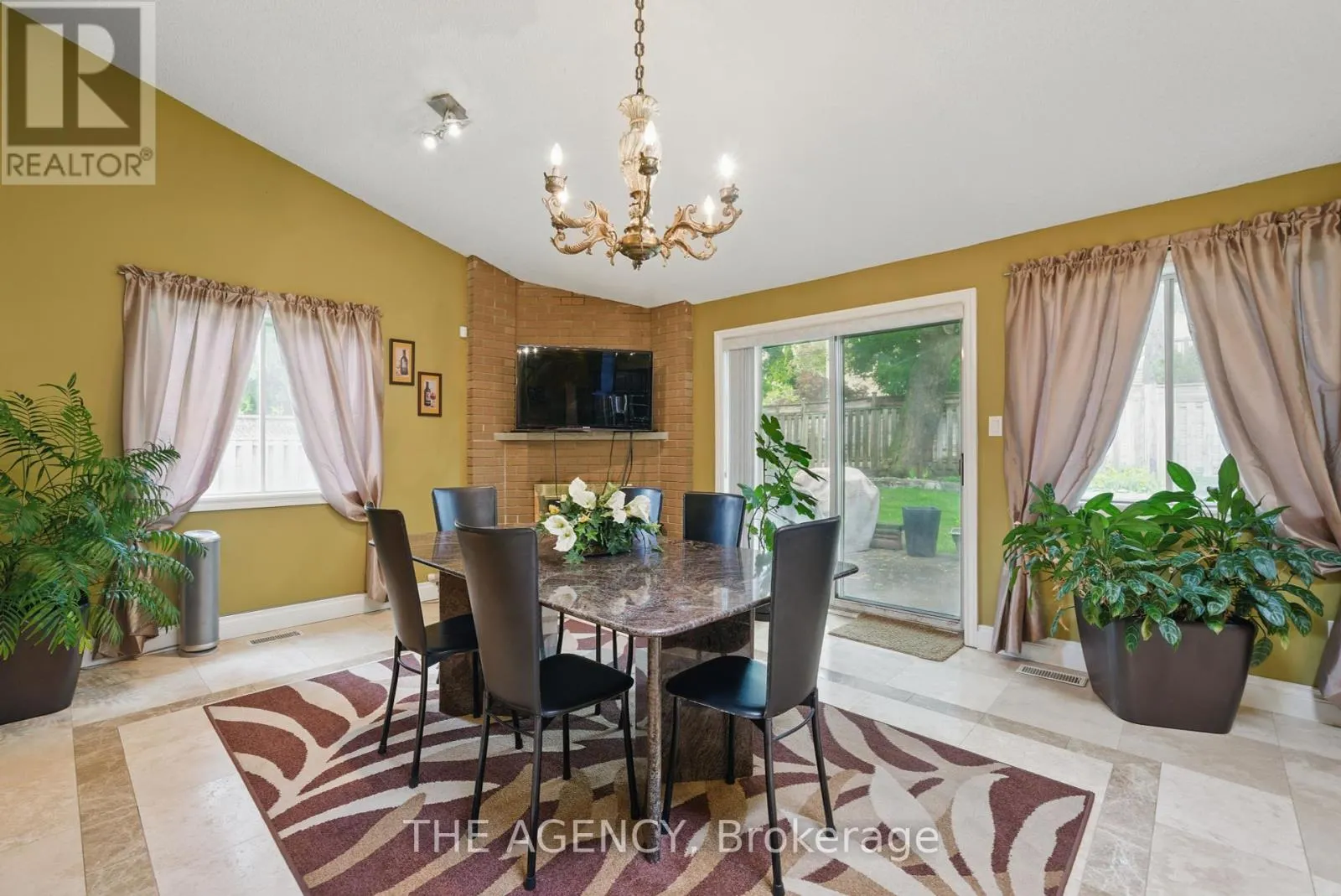 55 DENHAM DRIVE