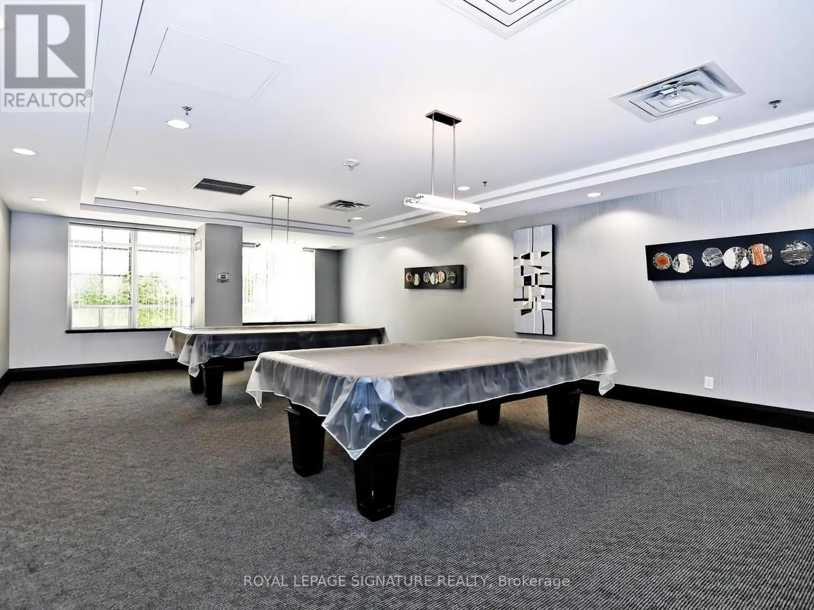 802 - 73 KING WILLIAM CRESCENT