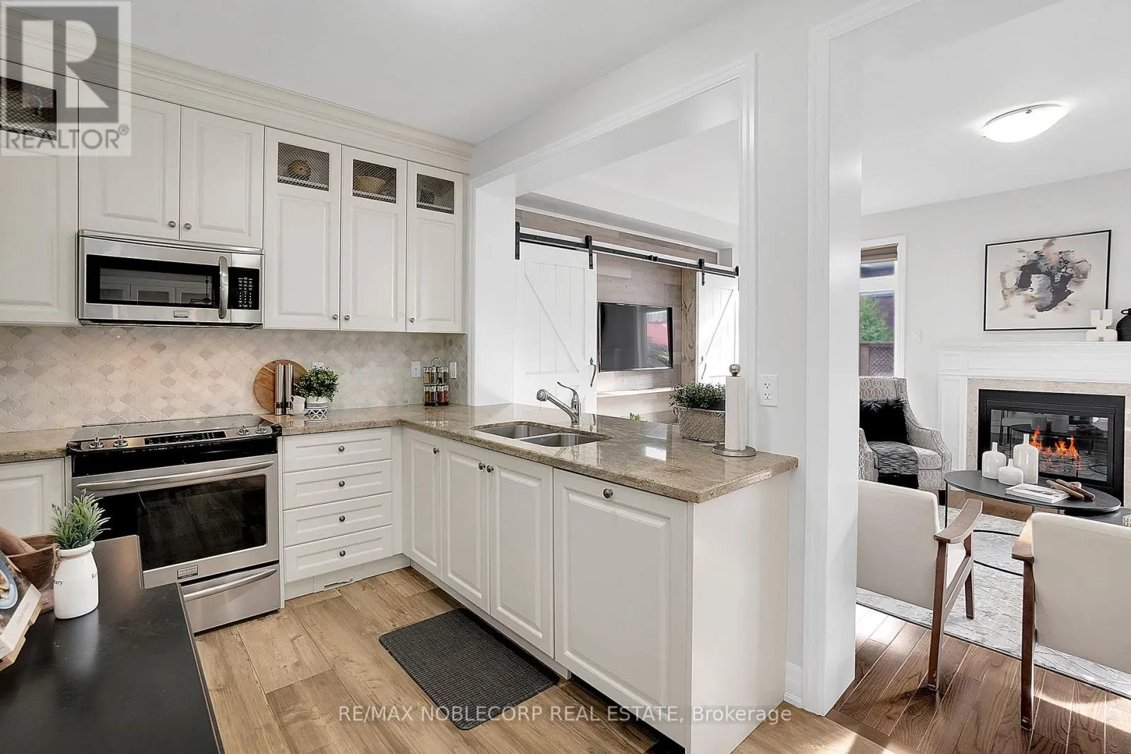 54 WELLS ORCHARD CRESCENT