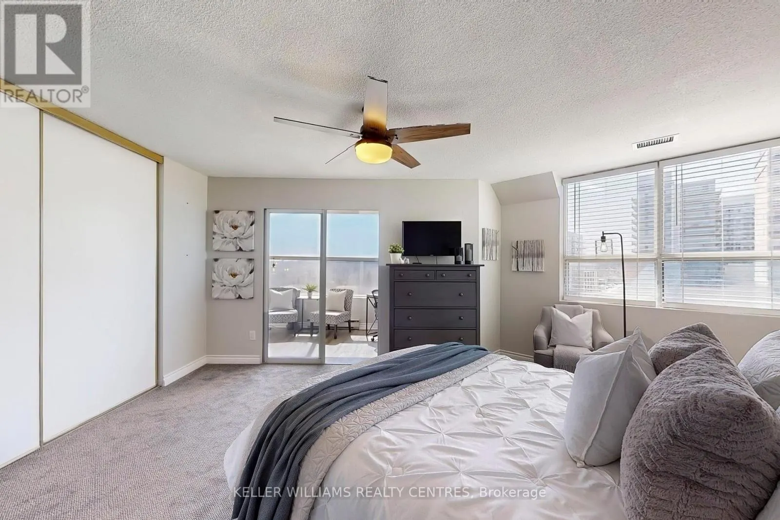 1003 - 250 DAVIS DRIVE