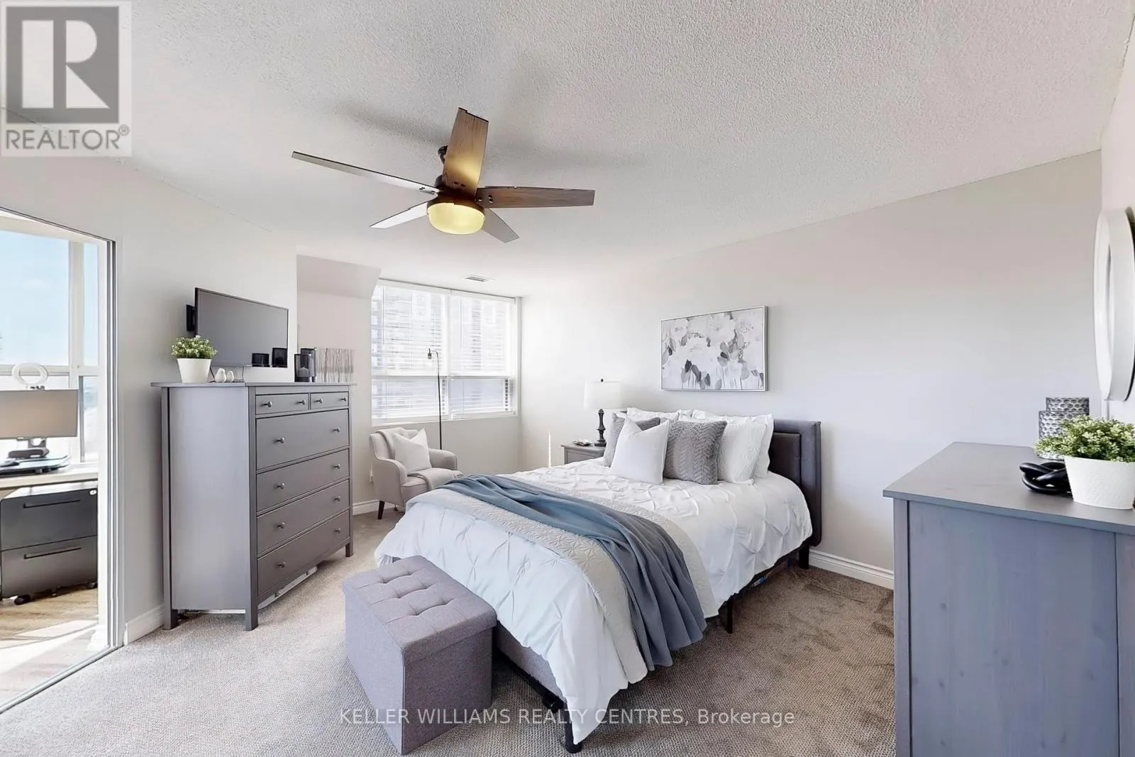 1003 - 250 DAVIS DRIVE
