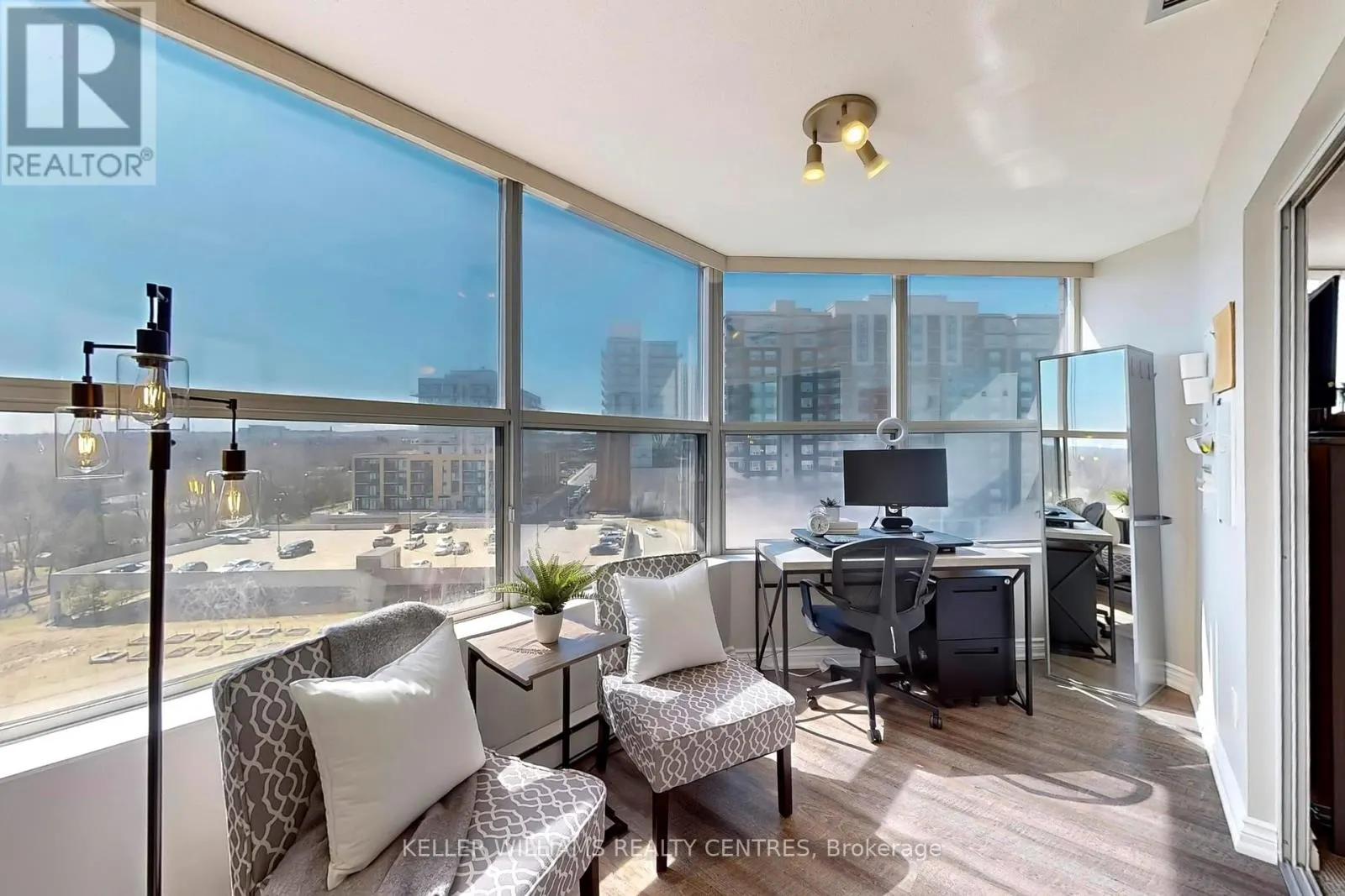 1003 - 250 DAVIS DRIVE