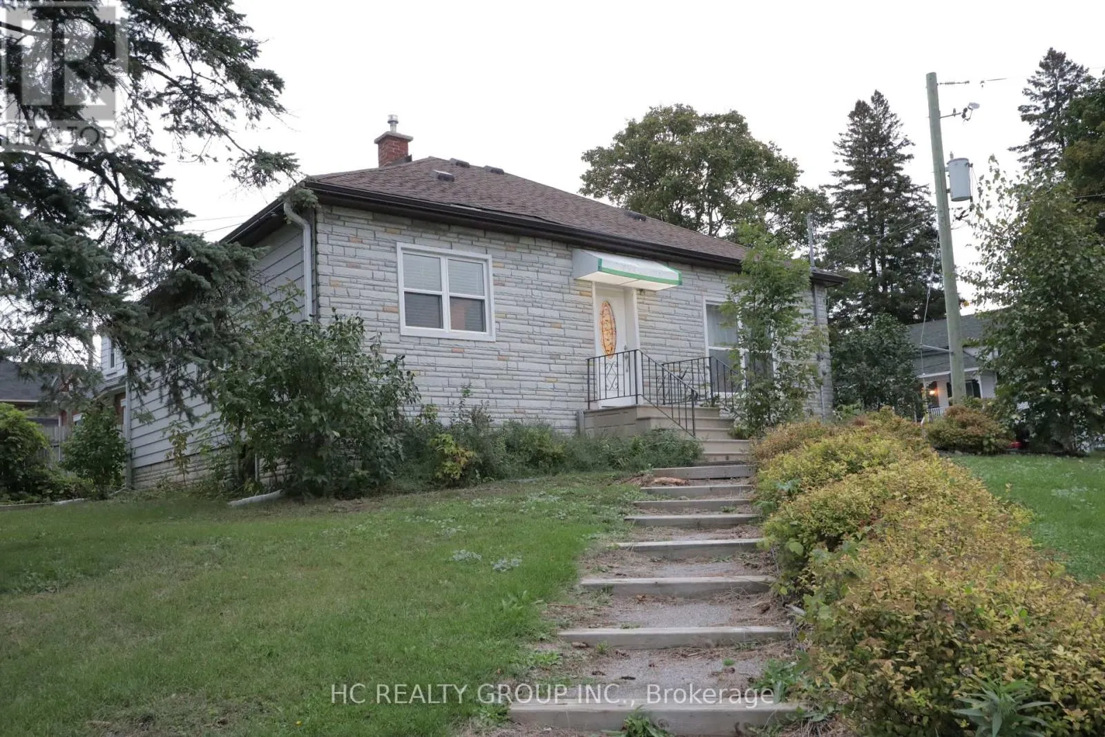 UPPER - 94 PROSPECT STREET