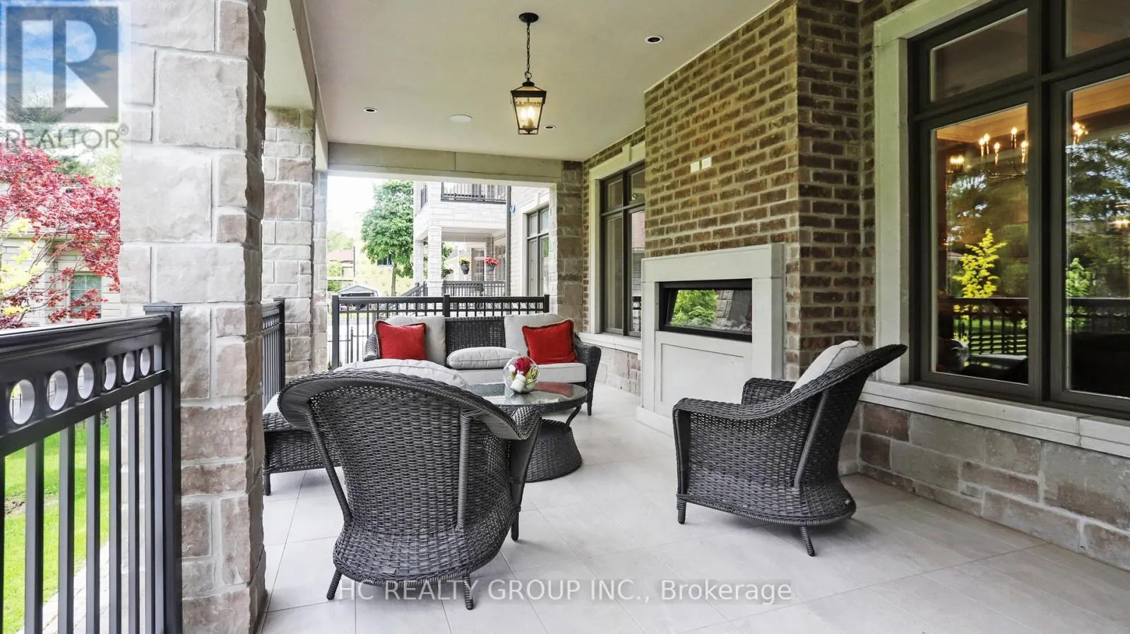 18 DENHAM DRIVE