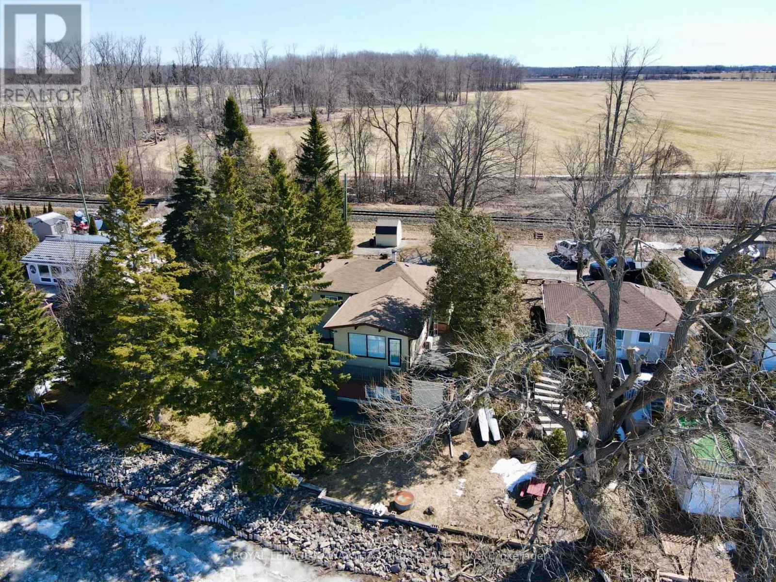 92 ALSOPS BEACH ROAD