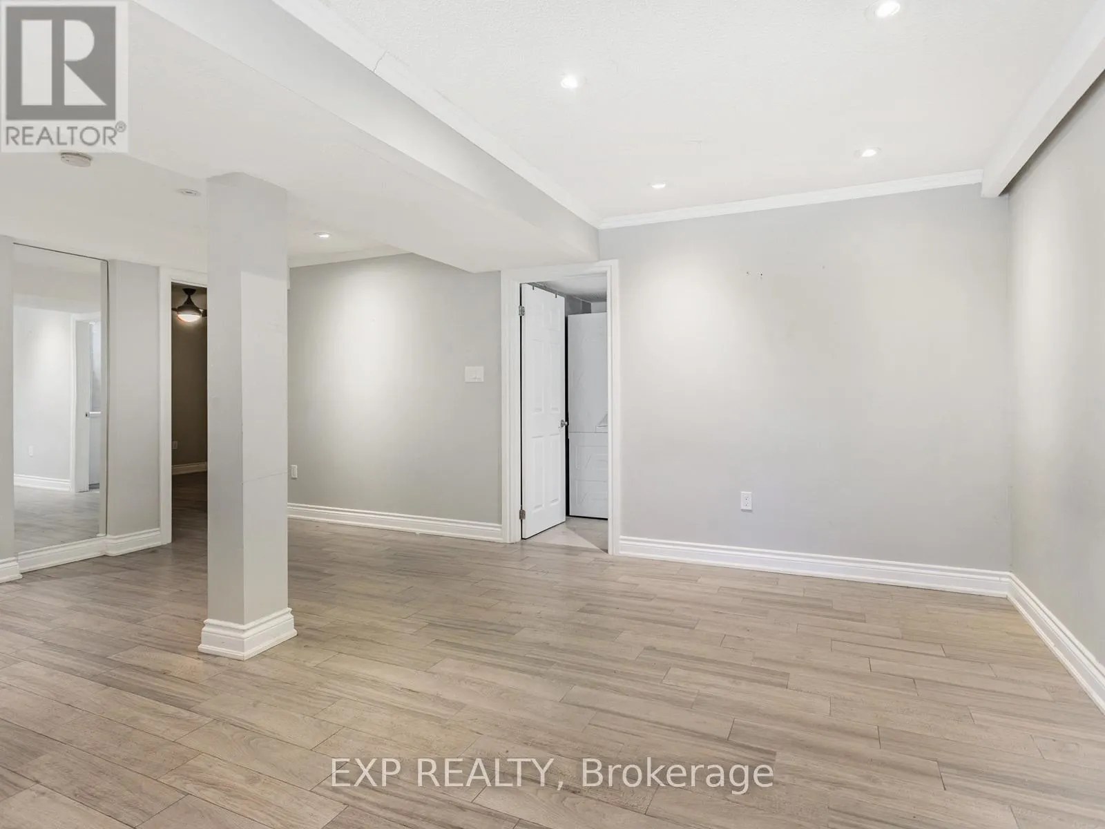 146 WELDRICK ROAD W
