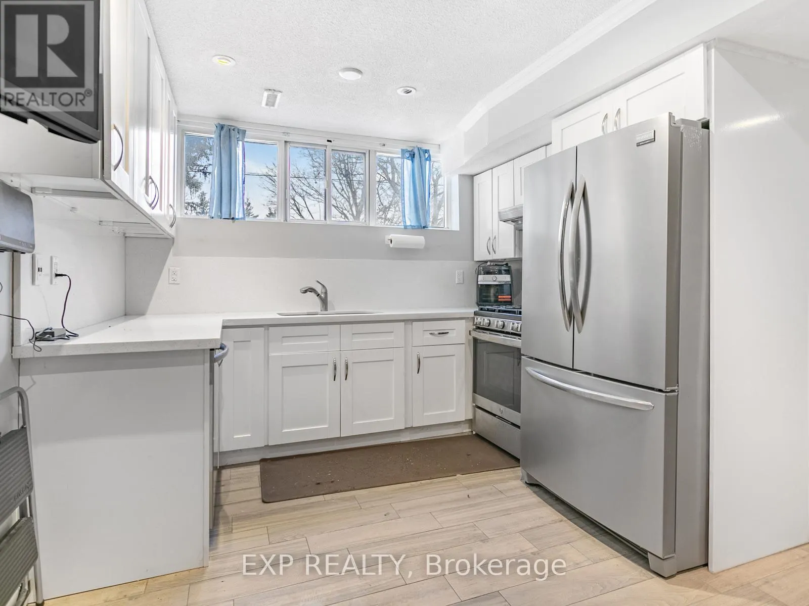 146 WELDRICK ROAD W