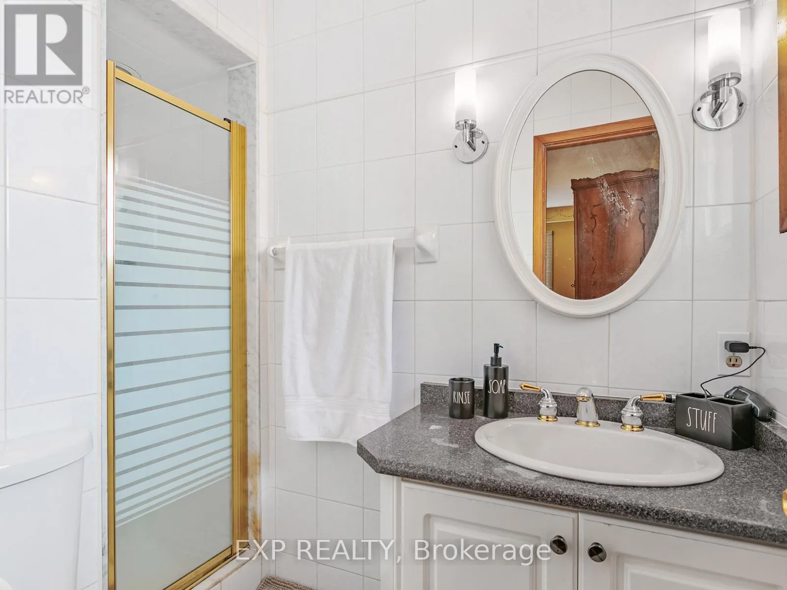 146 WELDRICK ROAD W