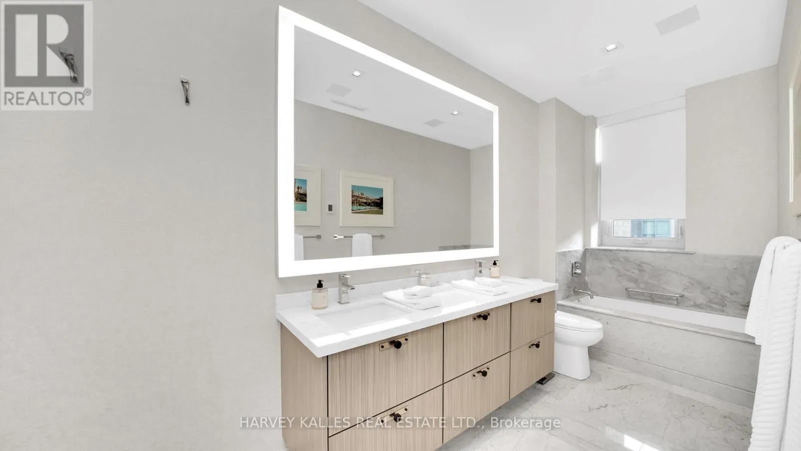 3773 MANGUSTA COURT