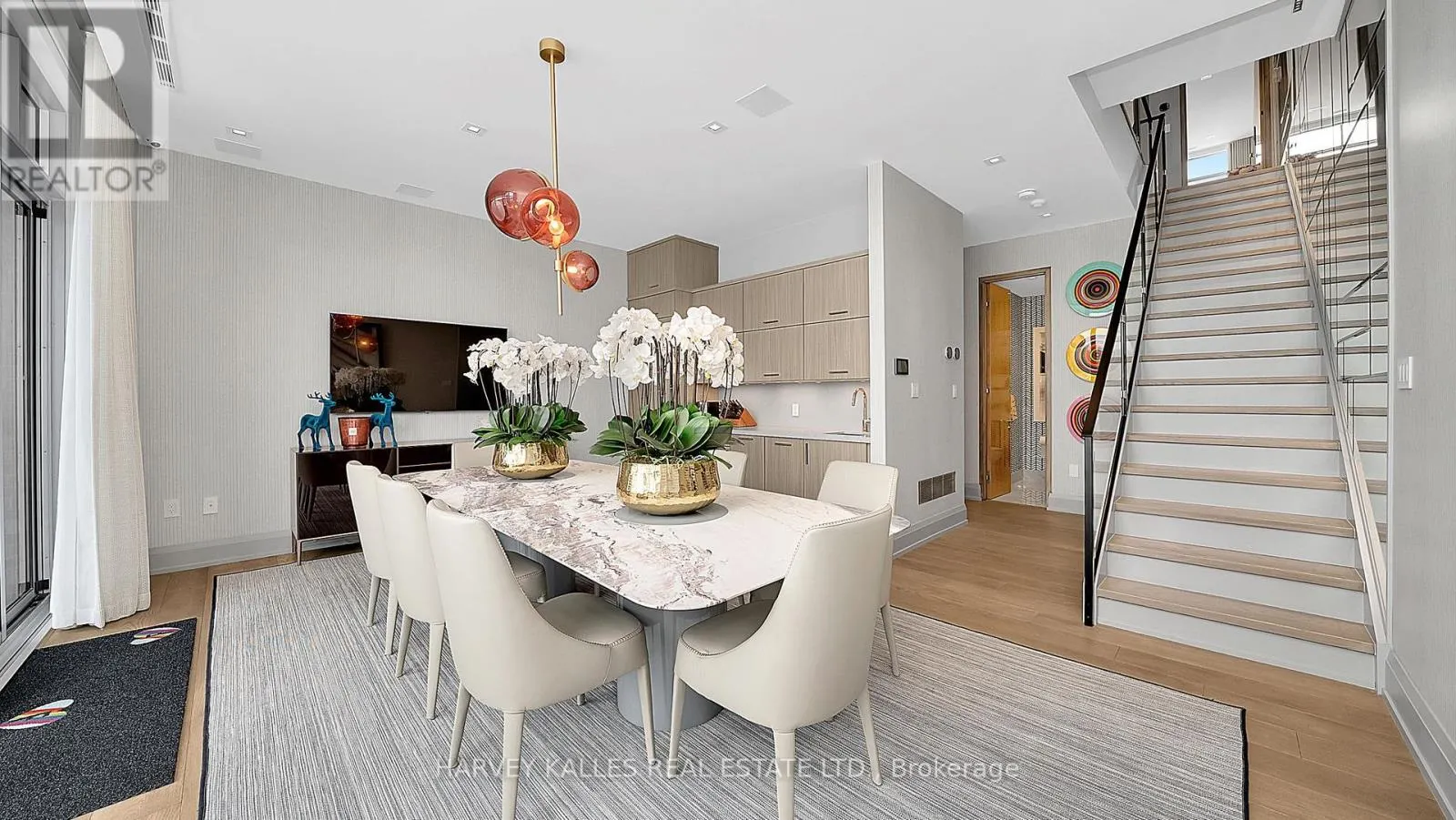 3773 MANGUSTA COURT