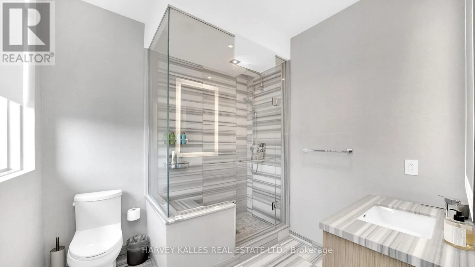 3773 MANGUSTA COURT