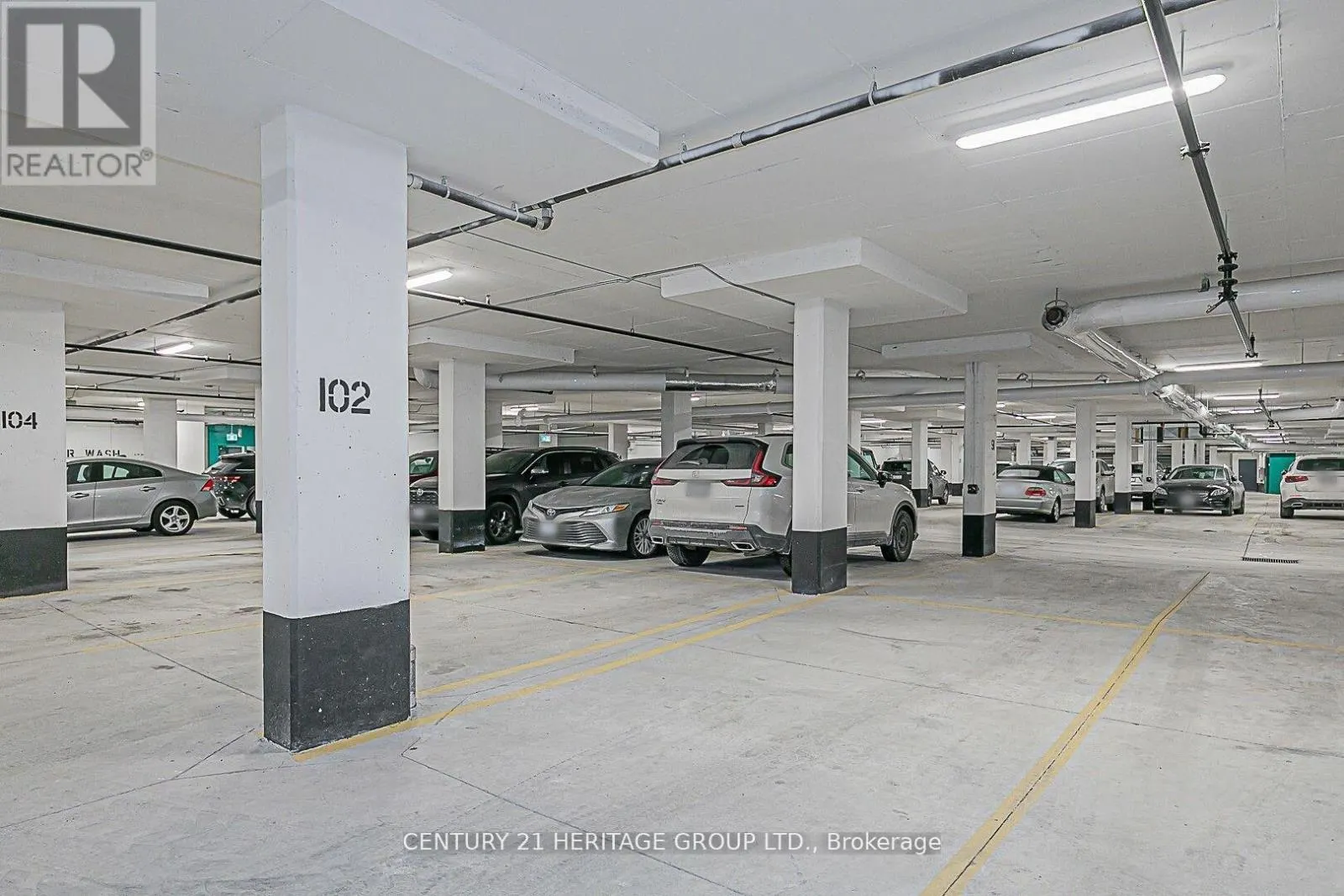 115 - 460 WILLIAM GRAHAM DRIVE