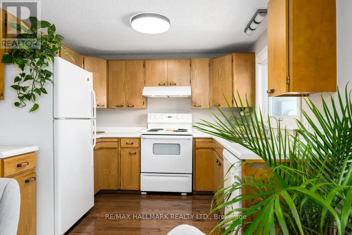 81 TECUMSETH PINES DRIVE