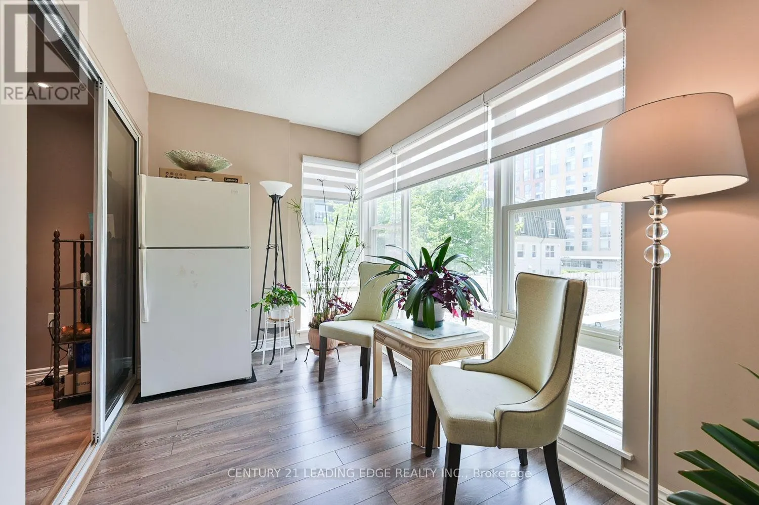 224 - 100 ANNA RUSSELL WAY