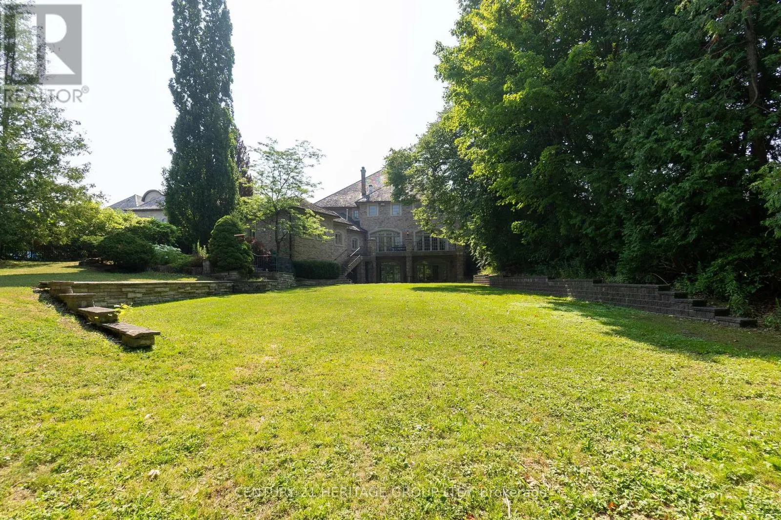 34 MARYVALE CRESCENT