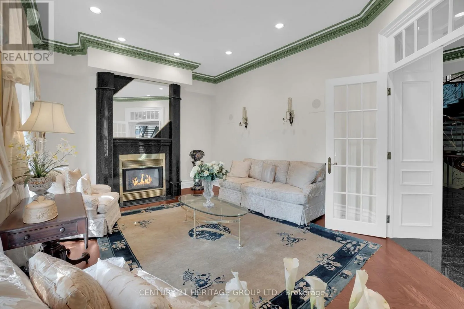 34 MARYVALE CRESCENT