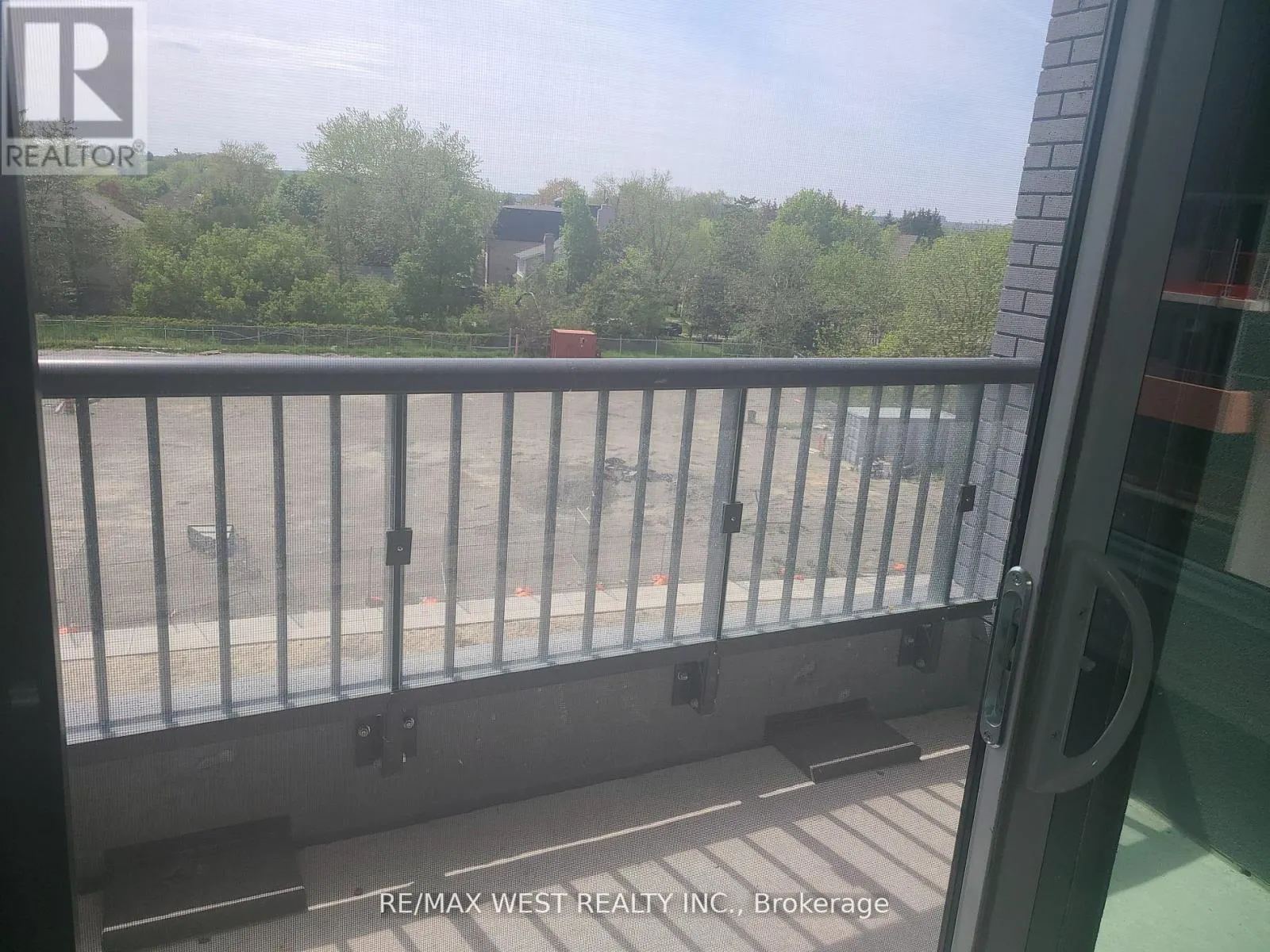 303W - 3 ROSEWATER STREET