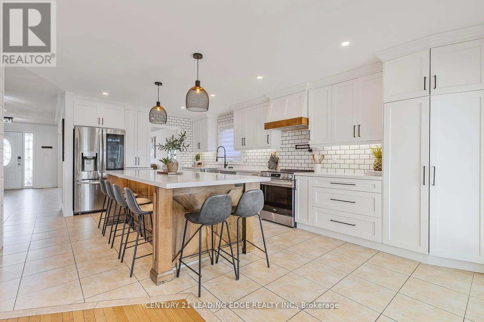 77 MAPLEWOOD AVENUE
