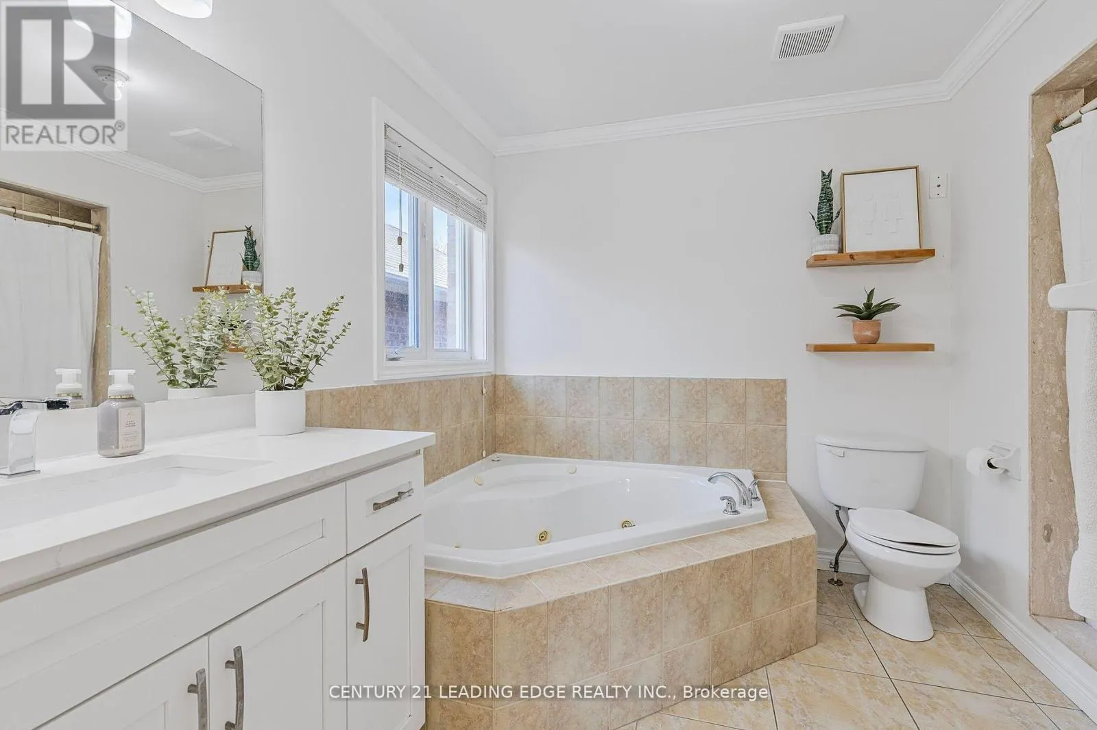 77 MAPLEWOOD AVENUE