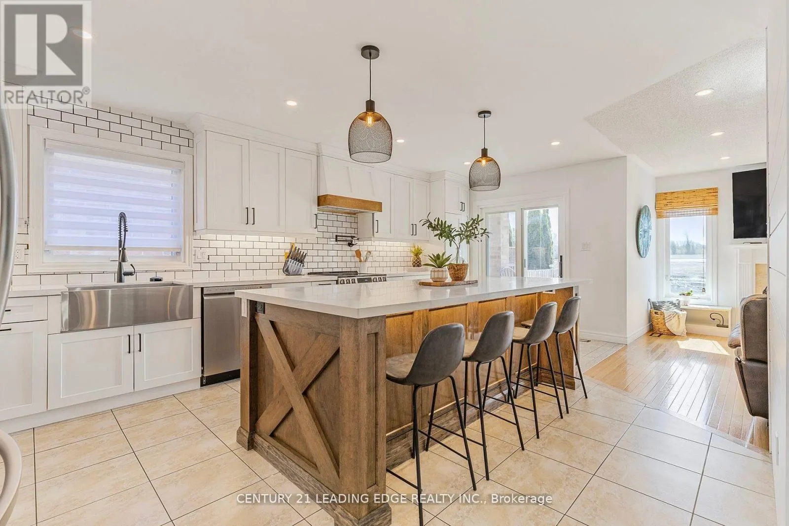 77 MAPLEWOOD AVENUE