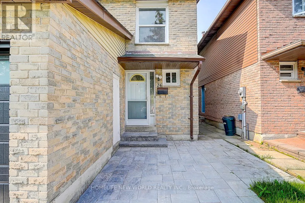 24 BARRINGTON CRESCENT
