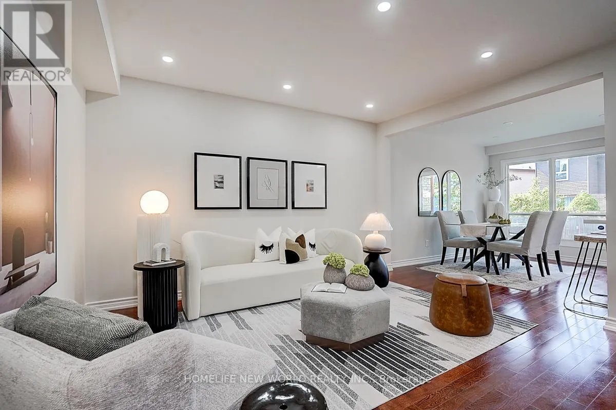24 BARRINGTON CRESCENT