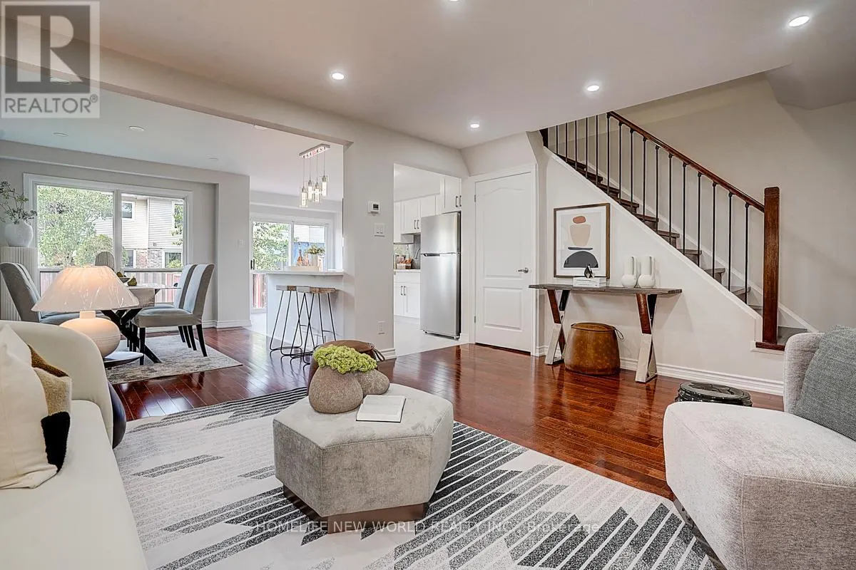 24 BARRINGTON CRESCENT