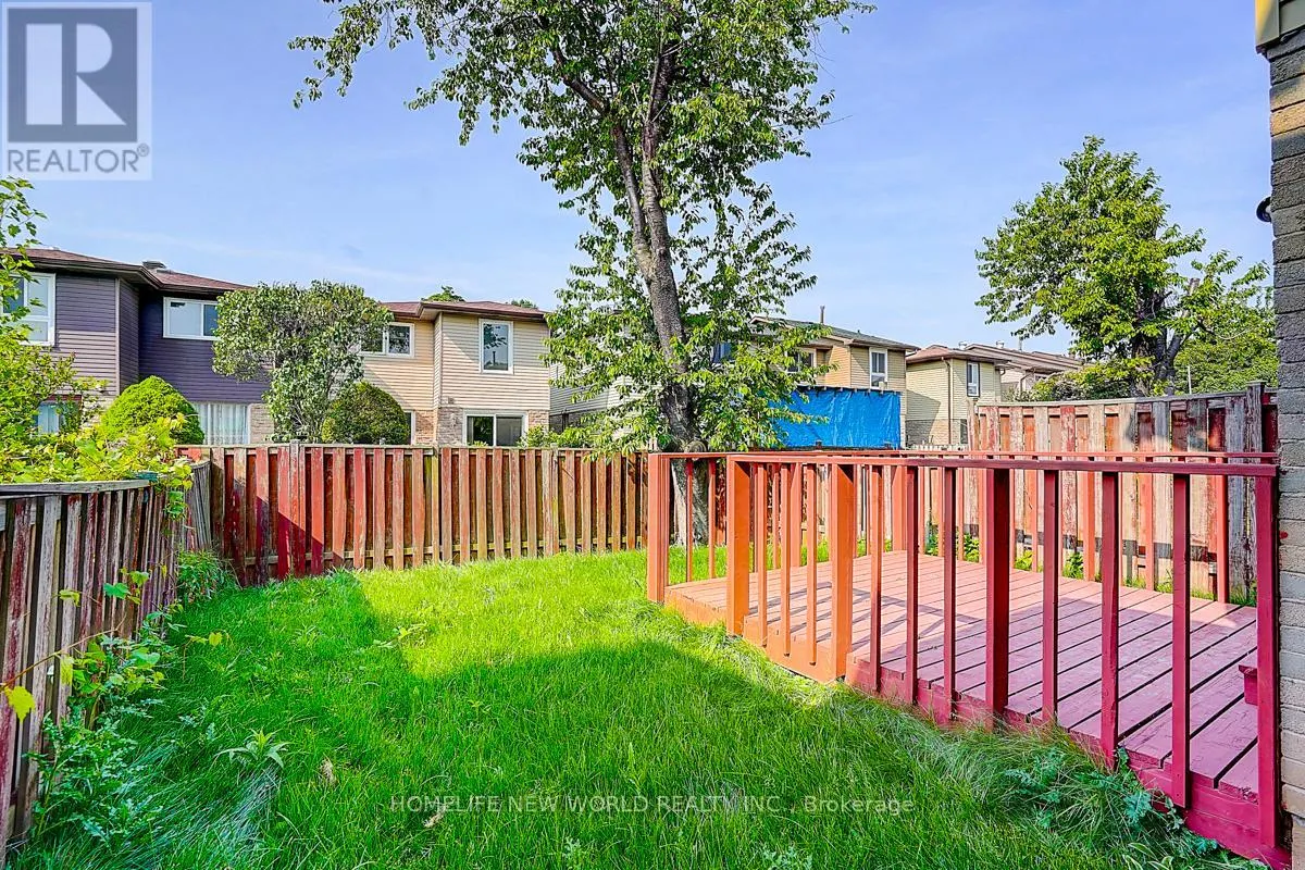 24 BARRINGTON CRESCENT
