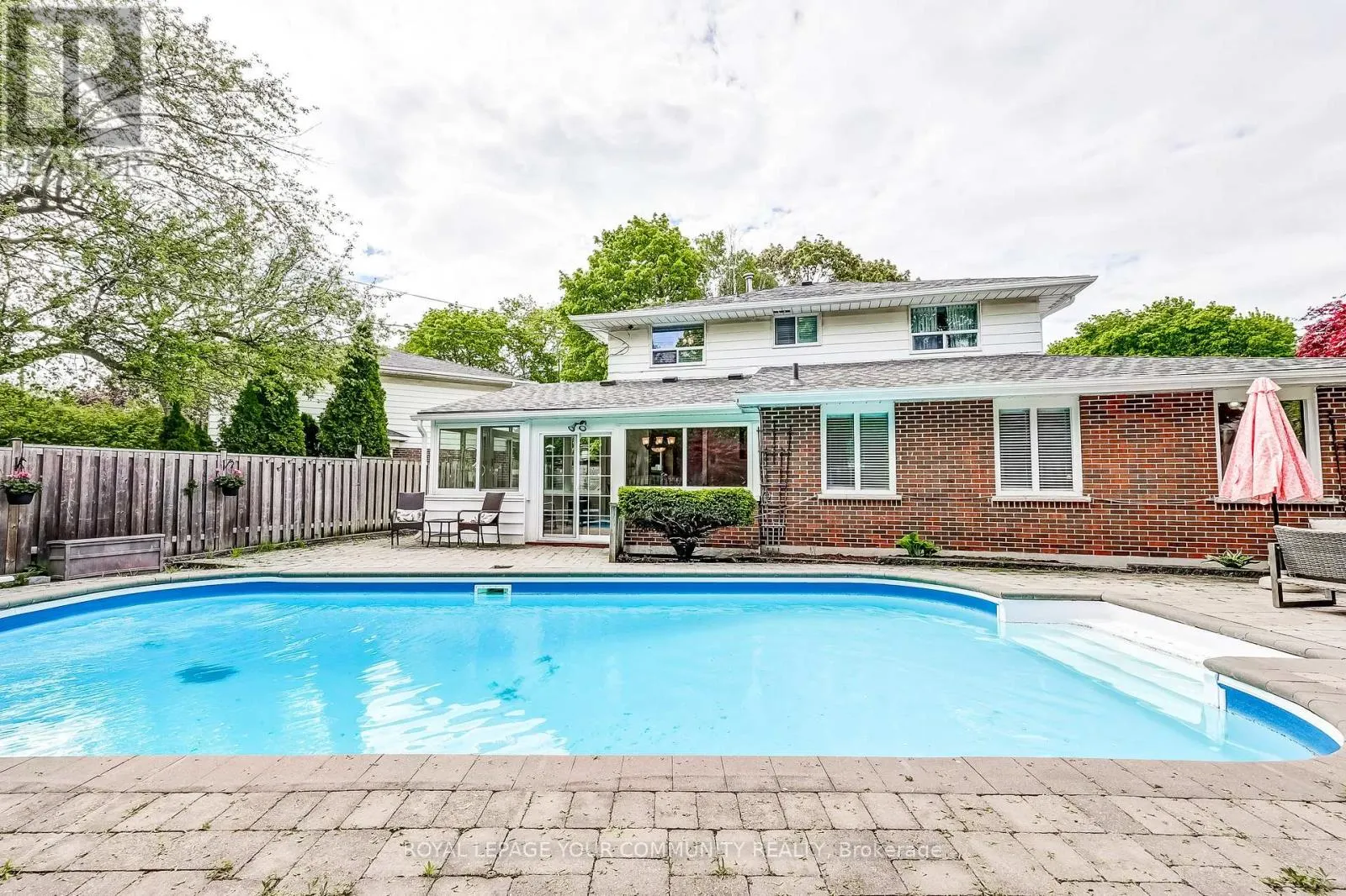90 DRAKEFIELD ROAD