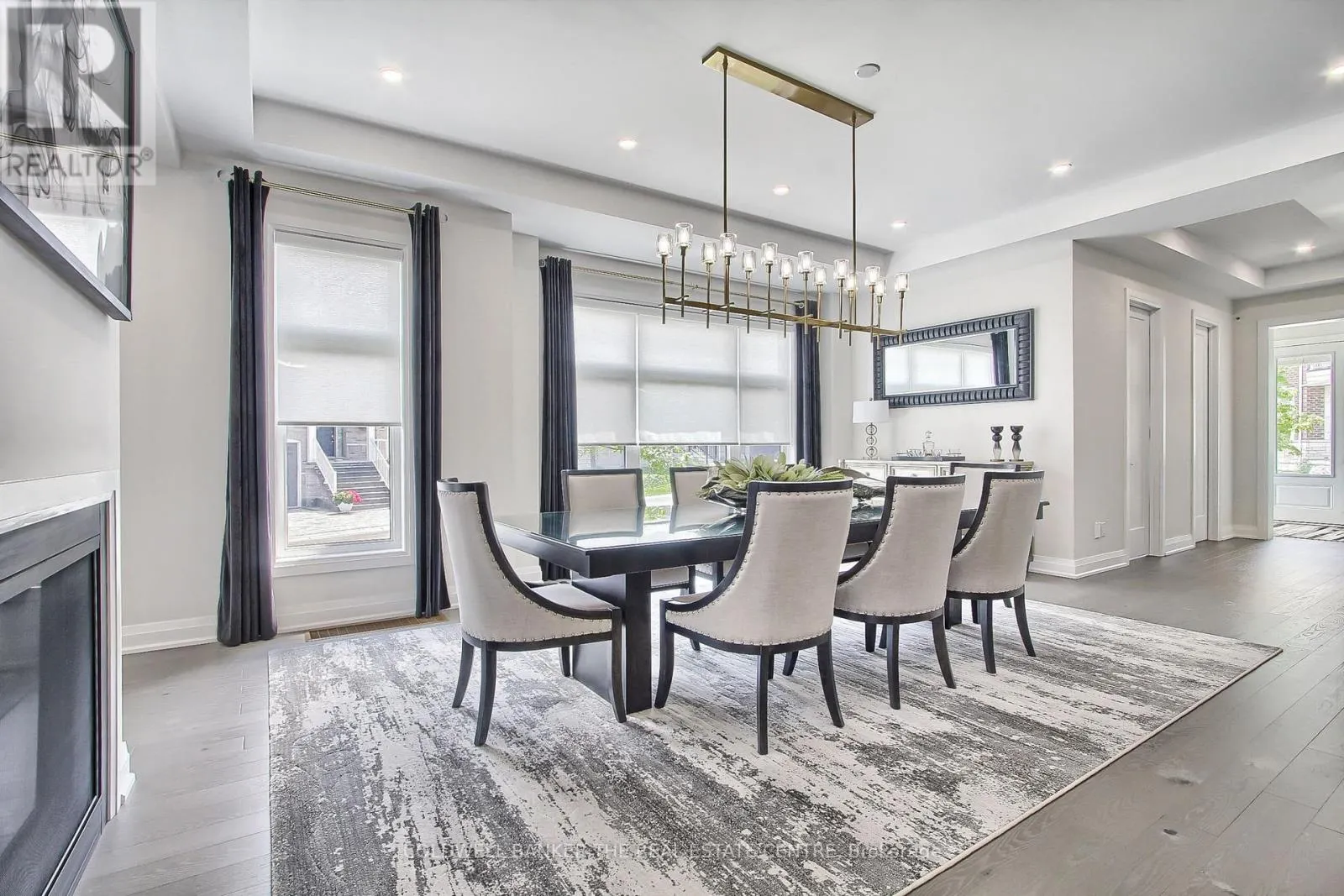 92 MAPLE FIELDS CIRCLE
