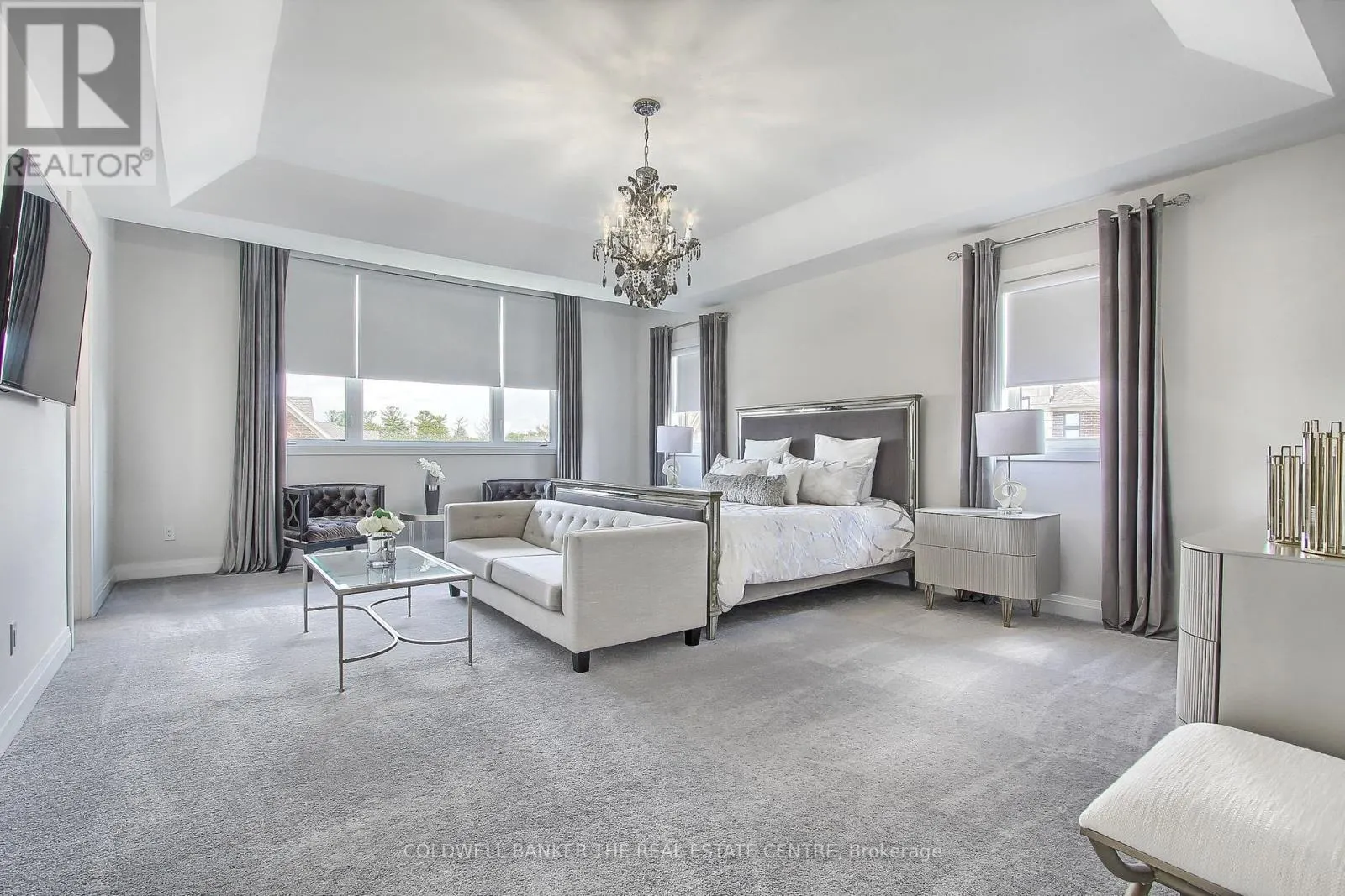 92 MAPLE FIELDS CIRCLE
