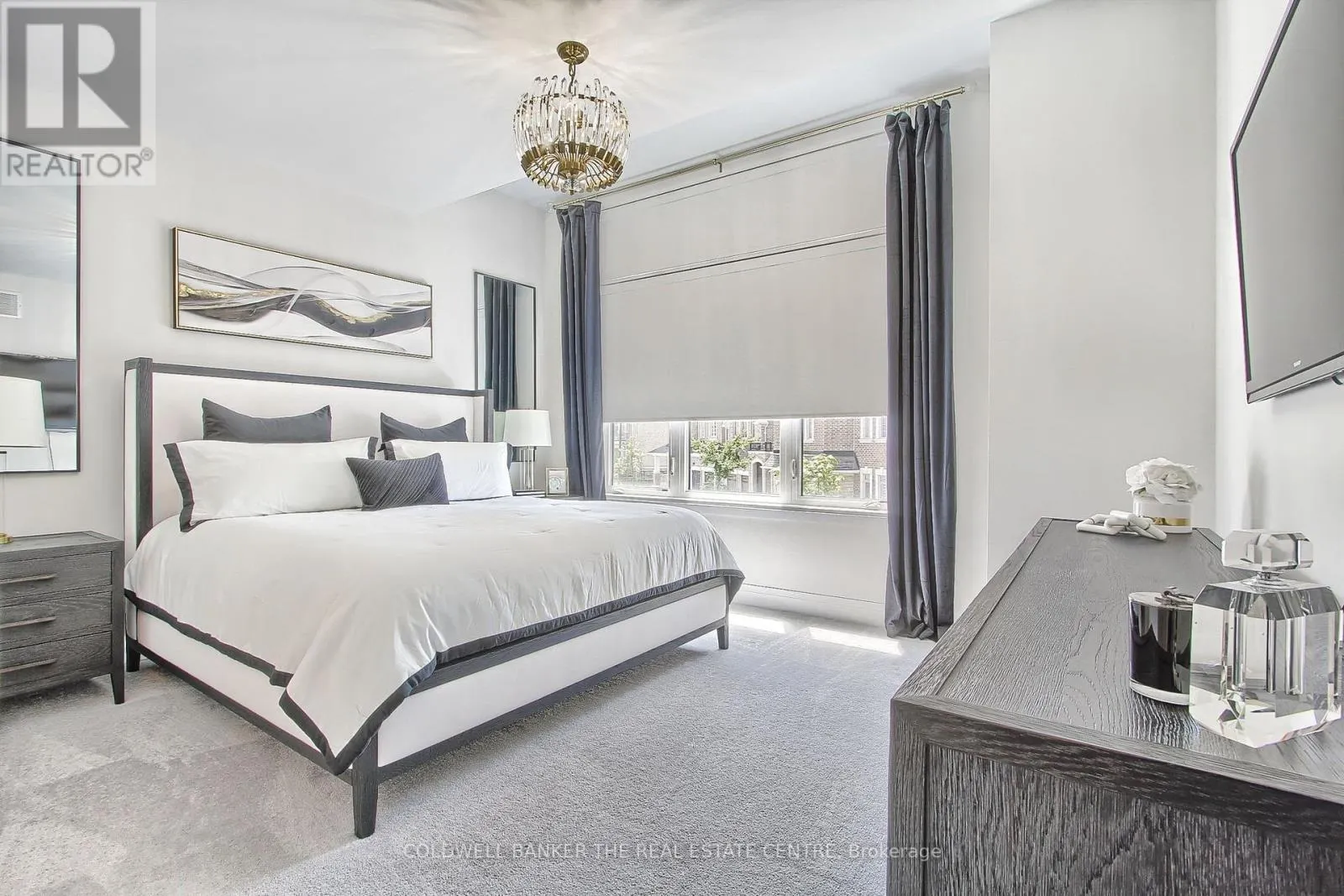 92 MAPLE FIELDS CIRCLE