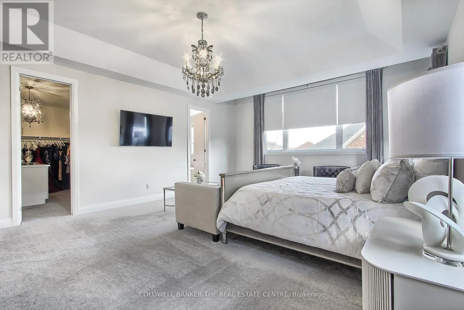 92 MAPLE FIELDS CIRCLE
