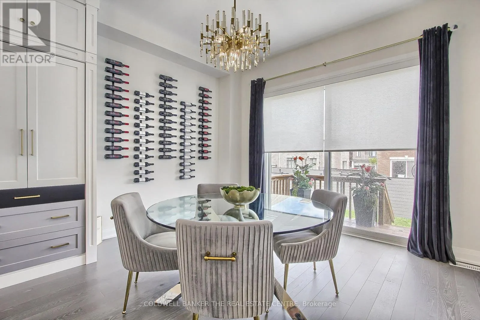 92 MAPLE FIELDS CIRCLE