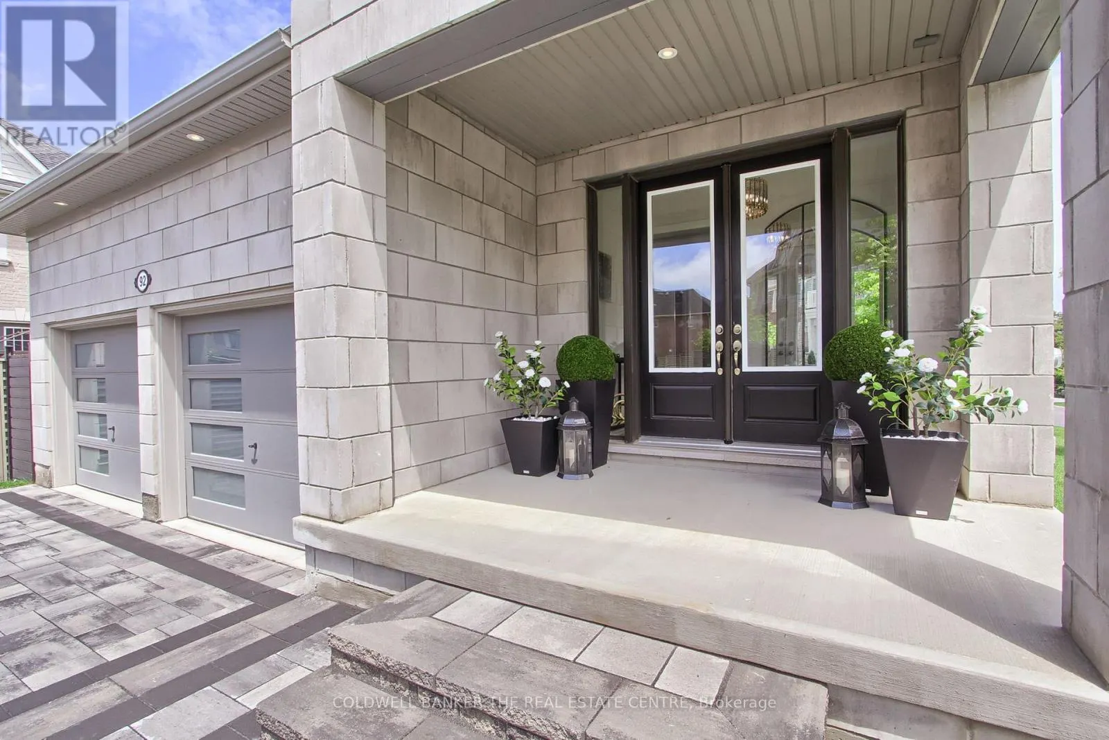 92 MAPLE FIELDS CIRCLE