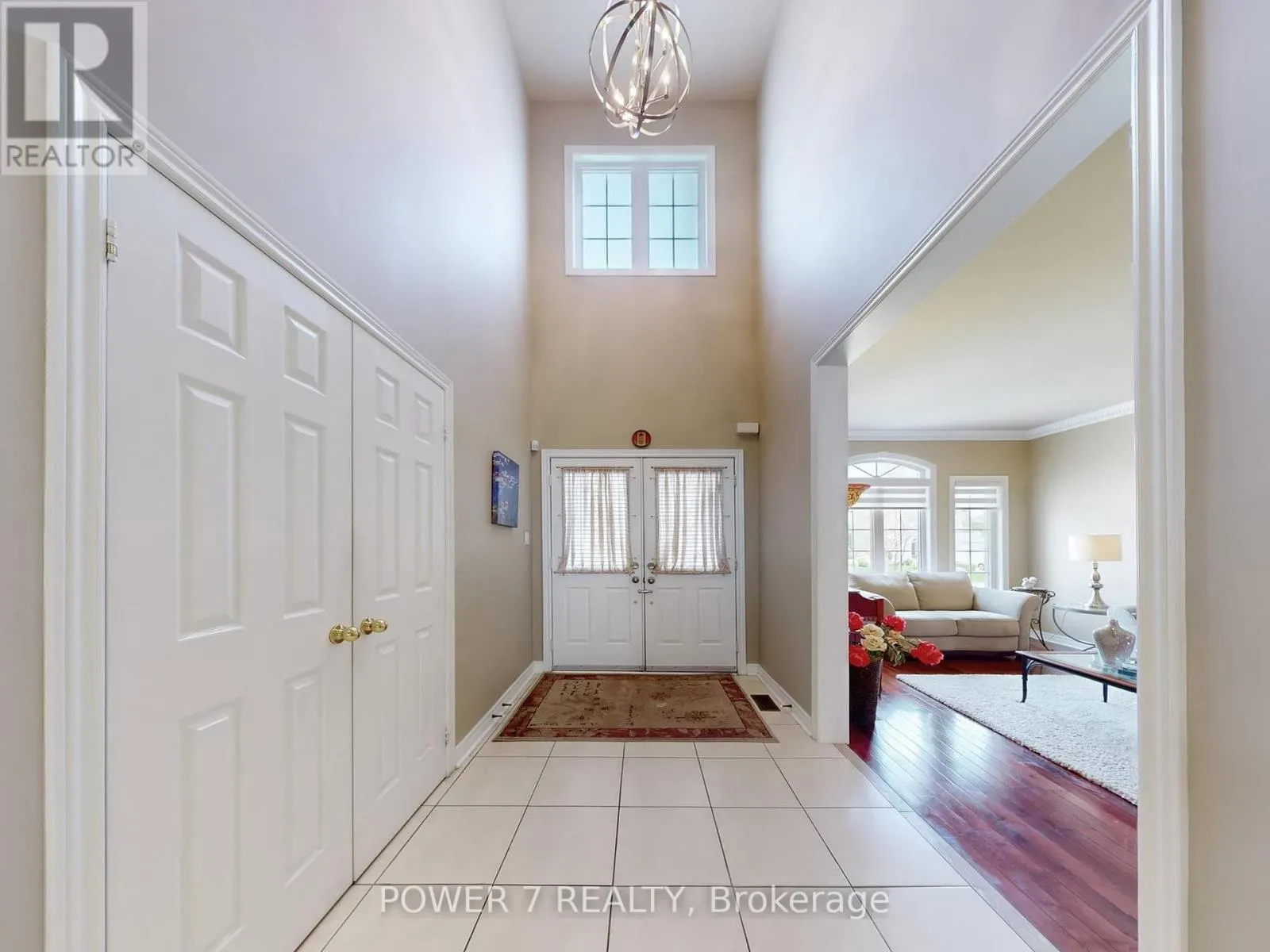 8 MUMBERSON COURT