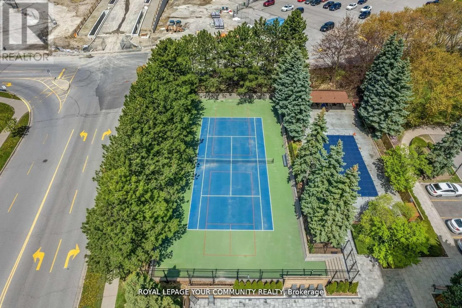 503 - 7420 BATHURST STREET