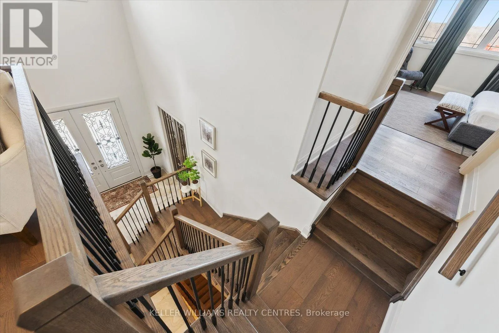 51 WOOD CRESCENT